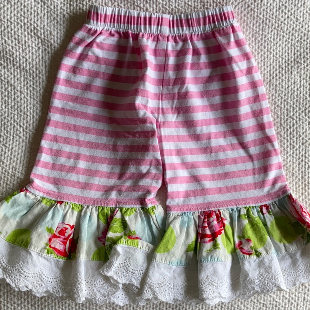 Ruffle pants